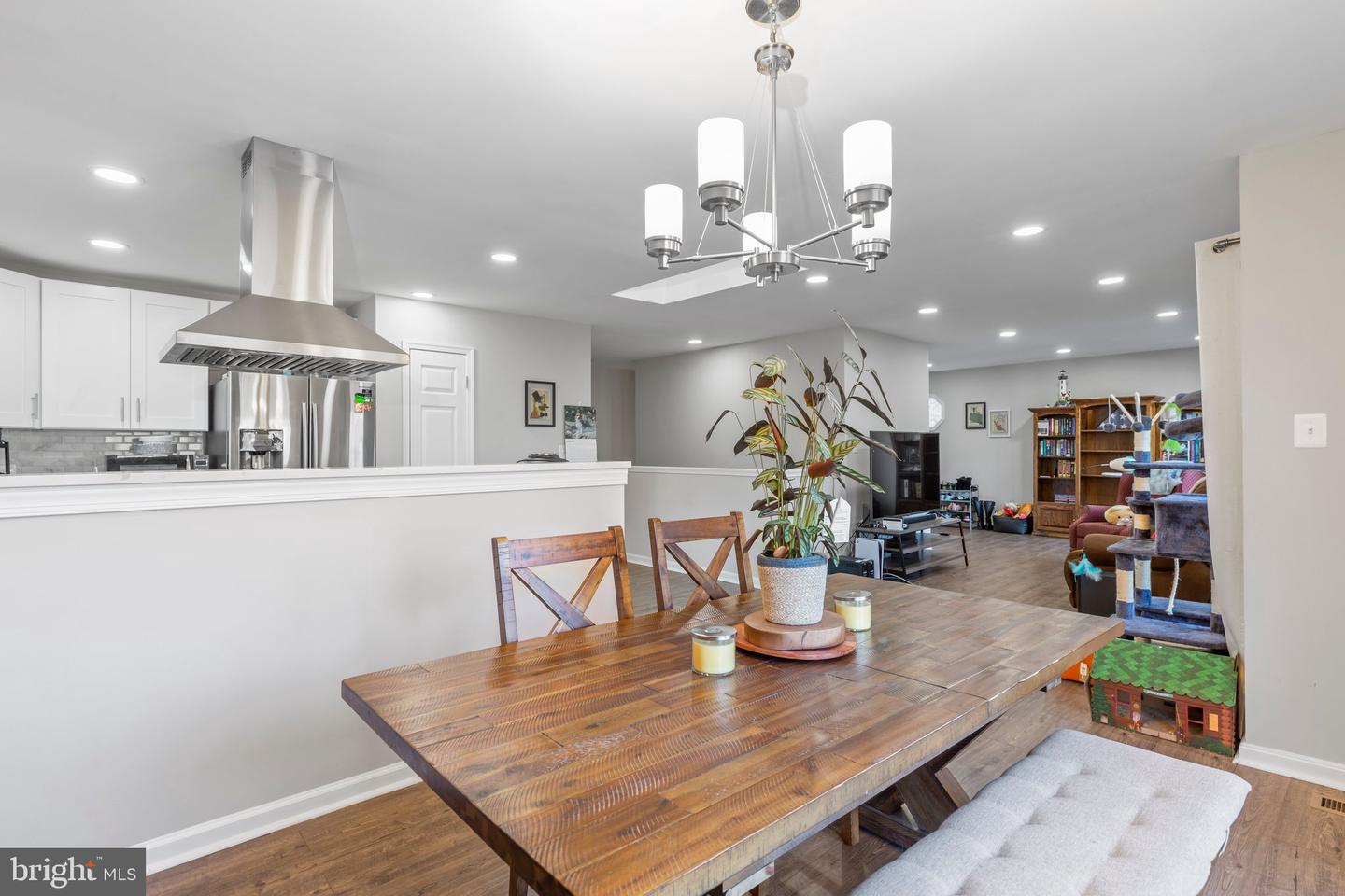 2256 Aquia Dr