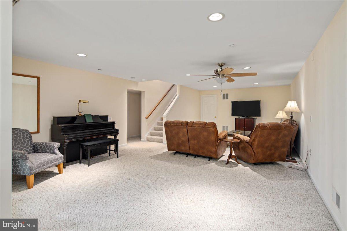 21 Herndon Ct
