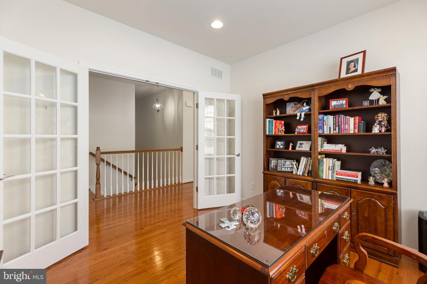 10 Dabney Ct