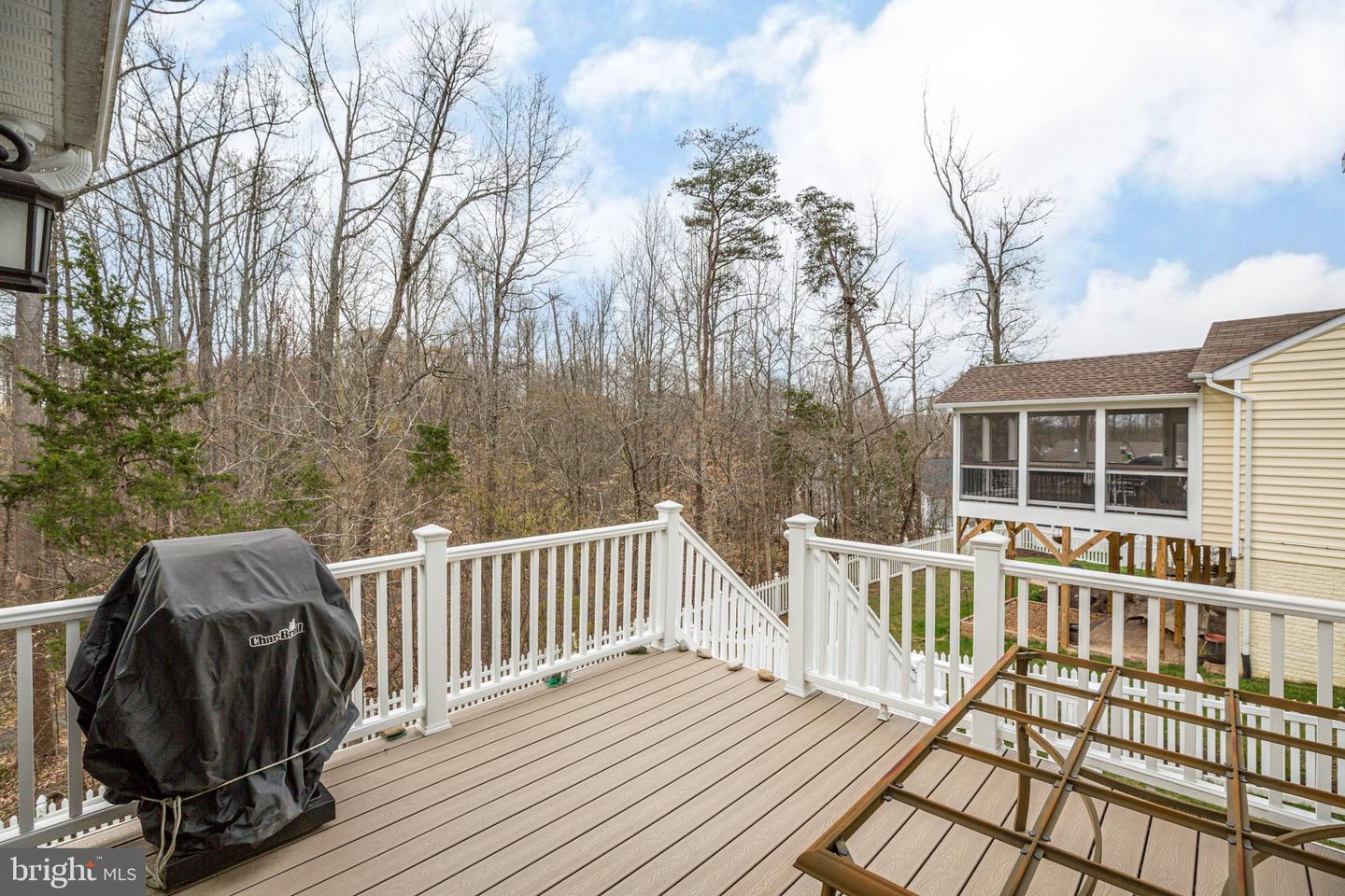 10 Dabney Ct