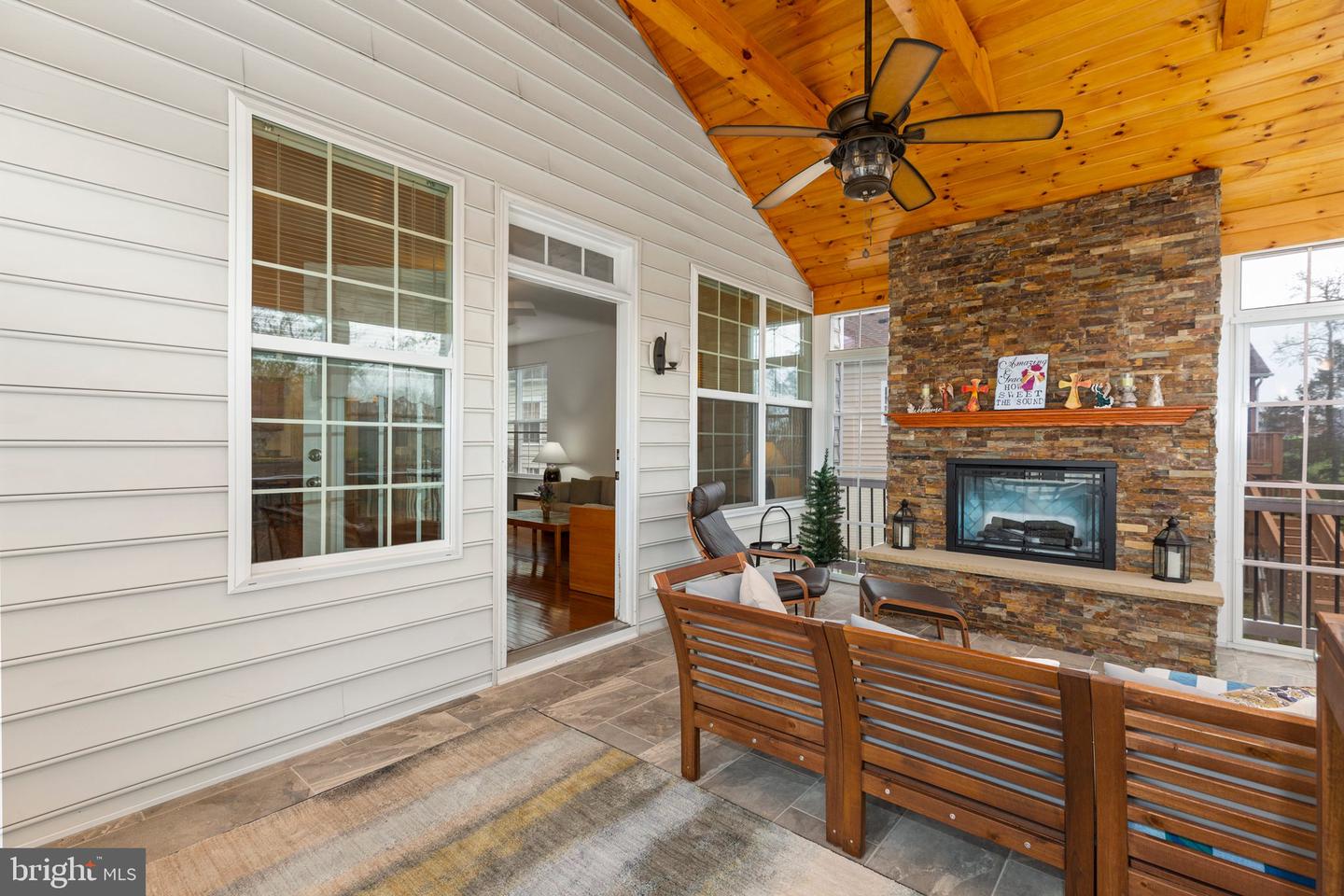 10 Dabney Ct