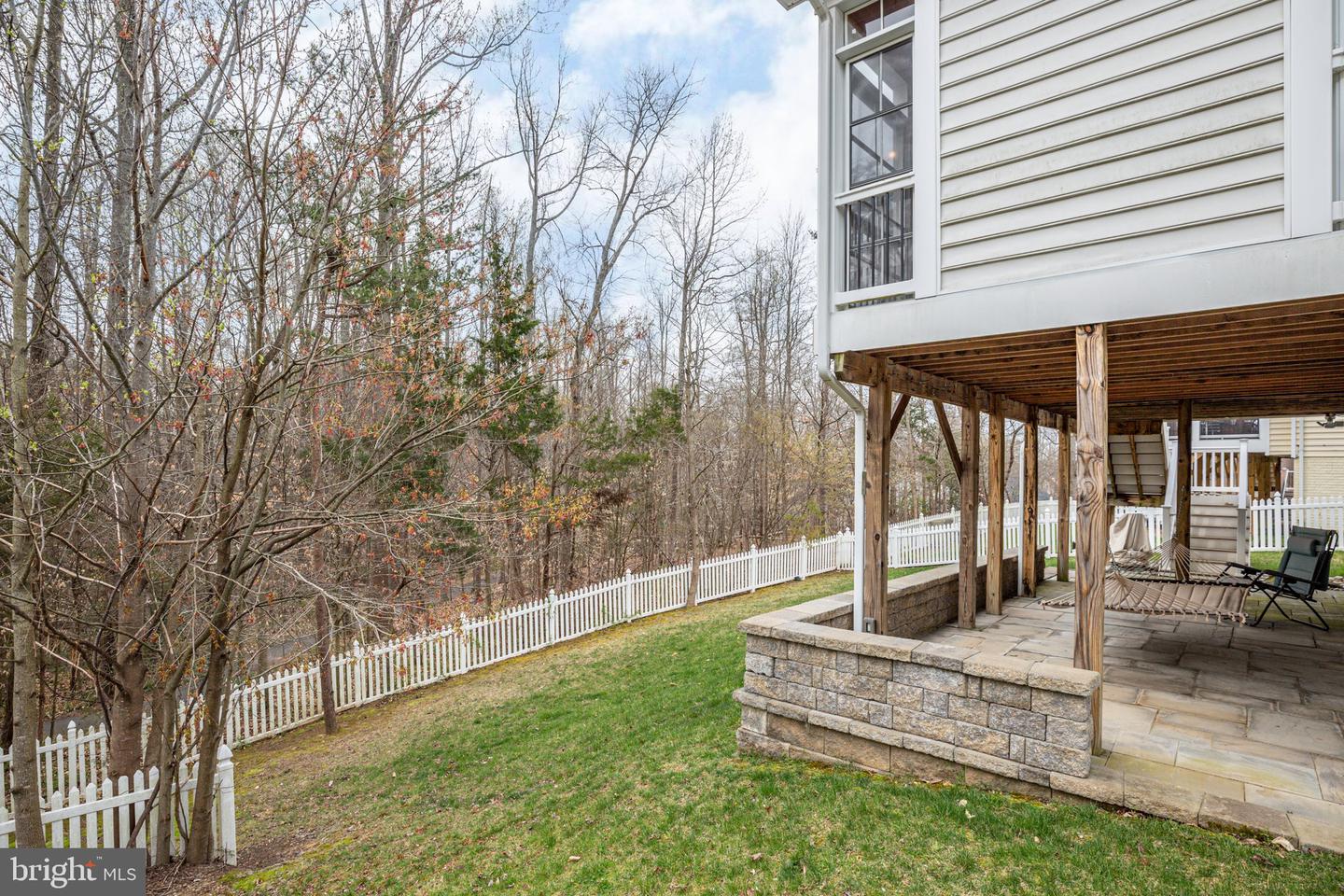 10 Dabney Ct