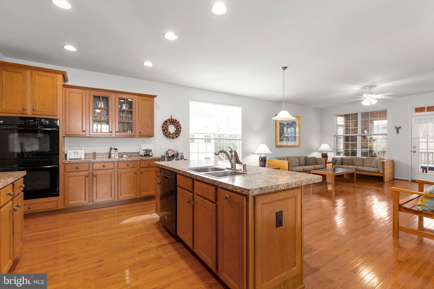 10 Dabney Ct