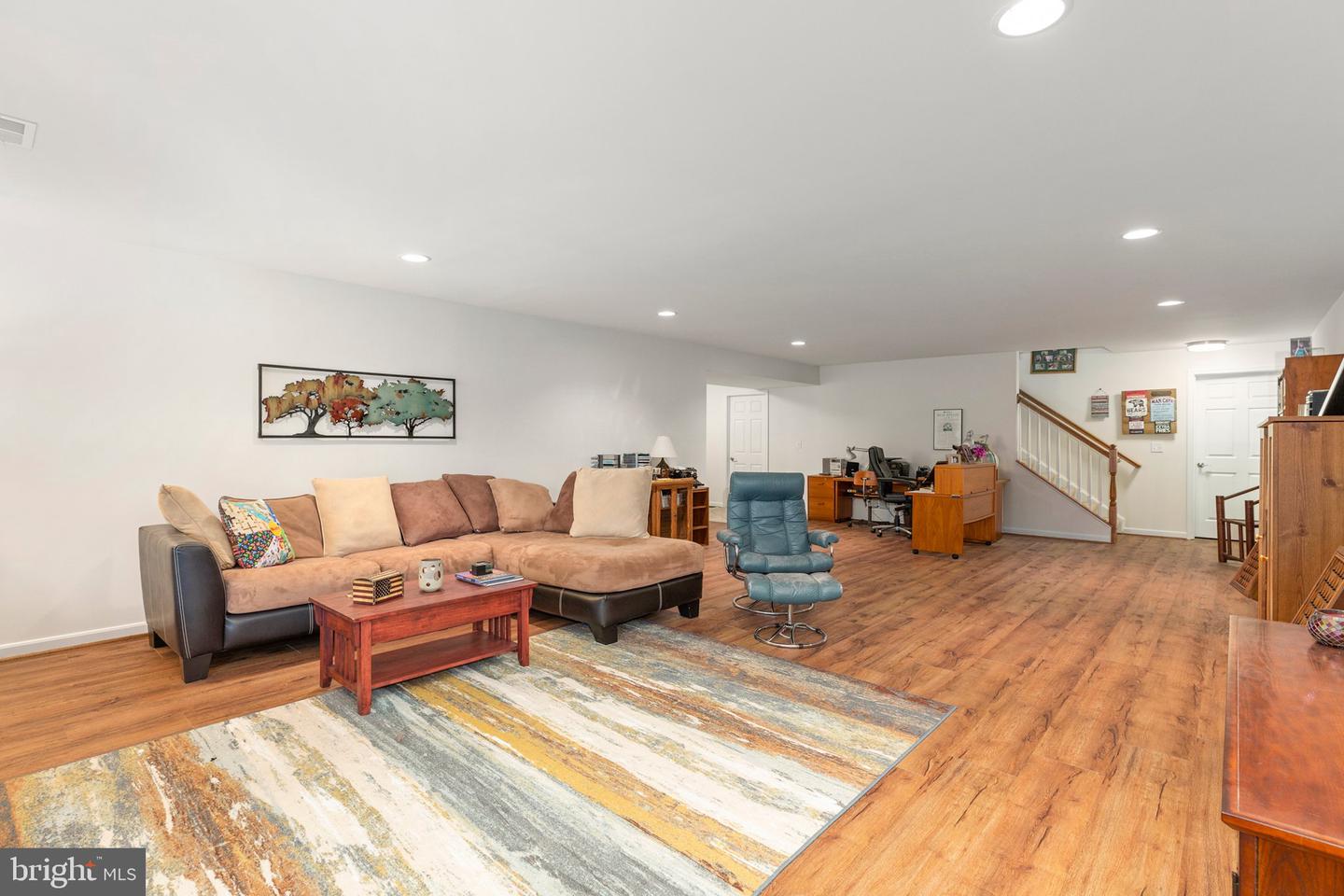 10 Dabney Ct