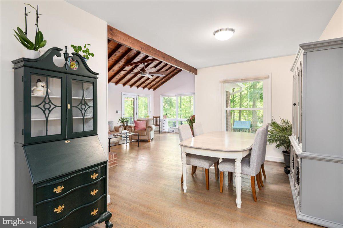 117 Lake Shore Dr