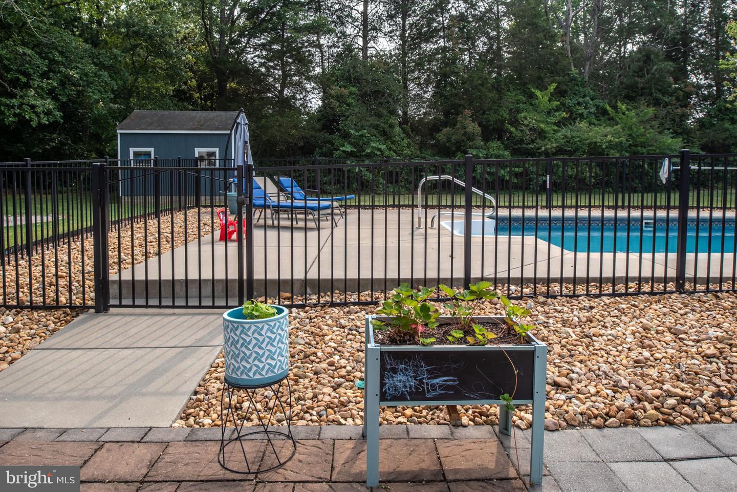 88 Colebrook Rd