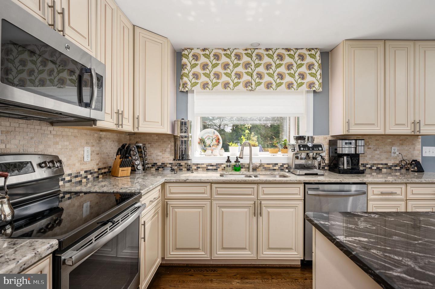 88 Colebrook Rd