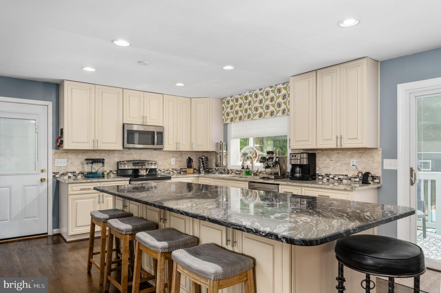 88 Colebrook Rd