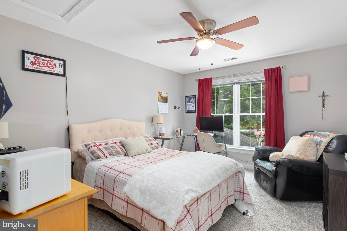 3 Cattail Ct