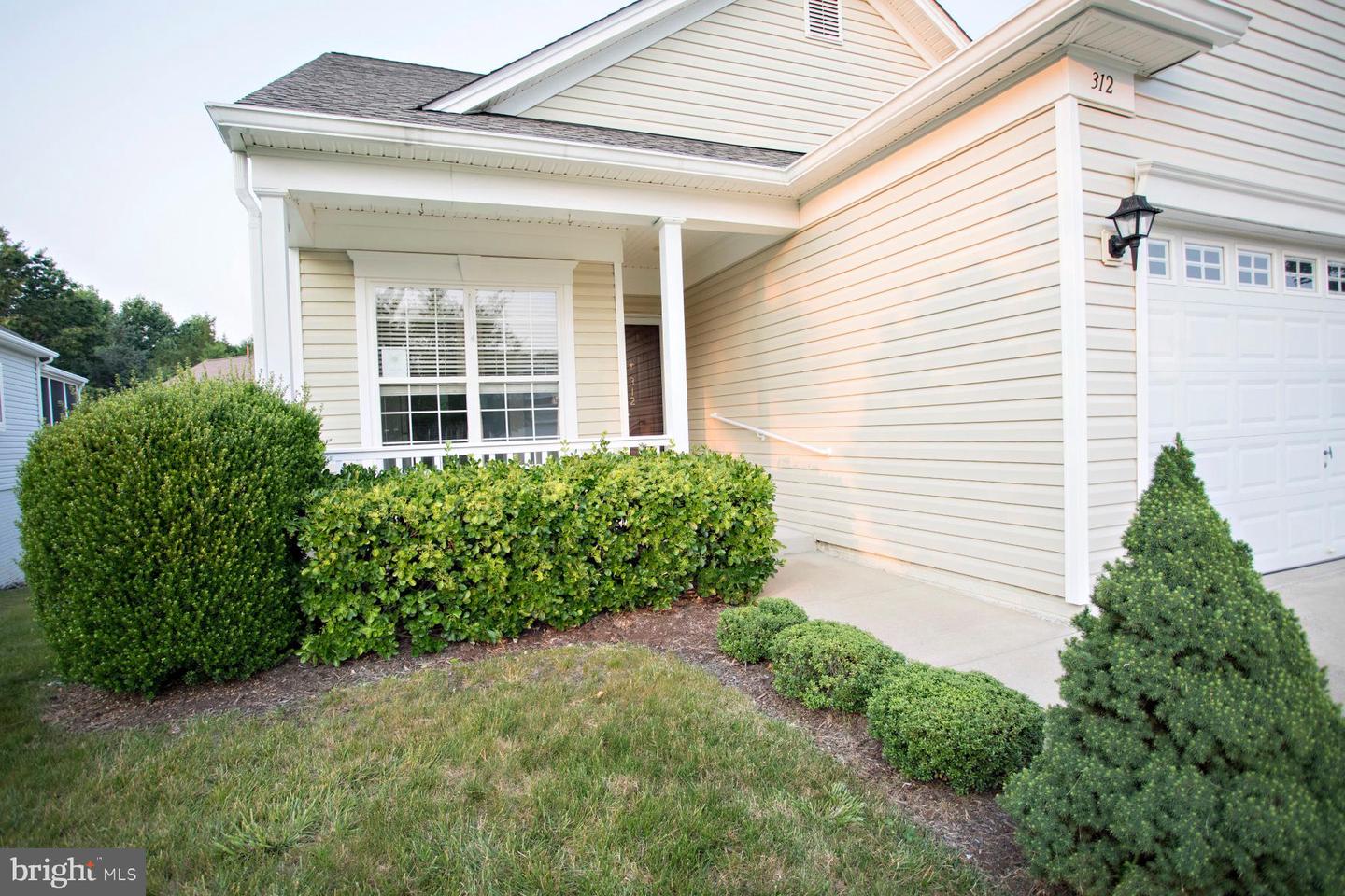 312 Bridgewater Cir