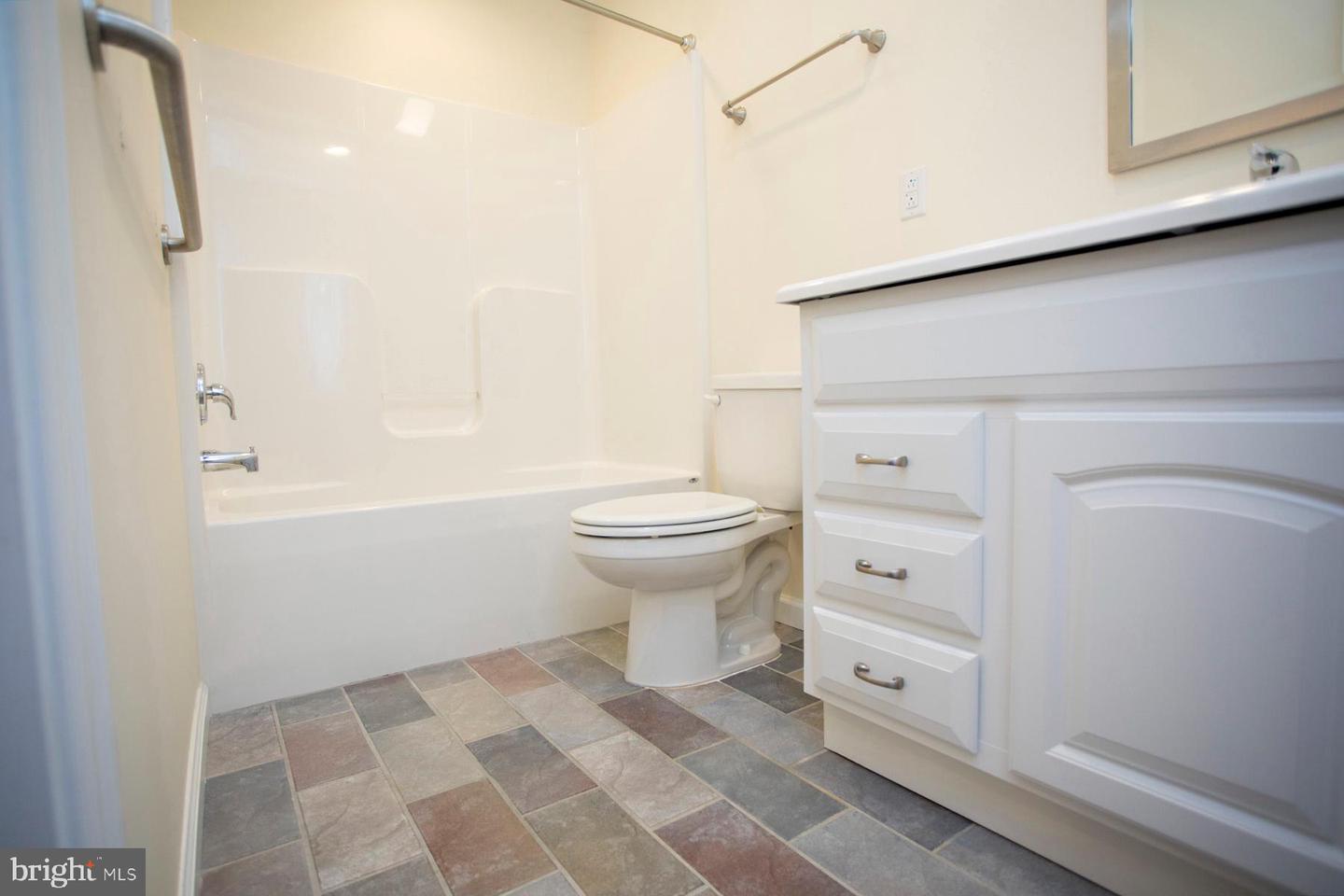 312 Bridgewater Cir