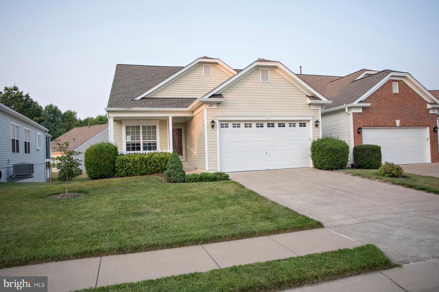312 Bridgewater Cir
