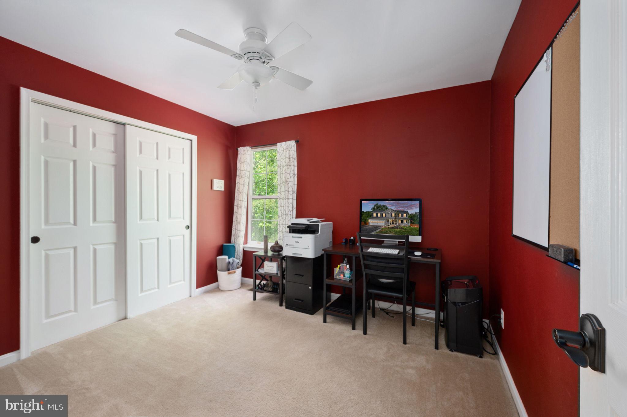 2 Newport Ct