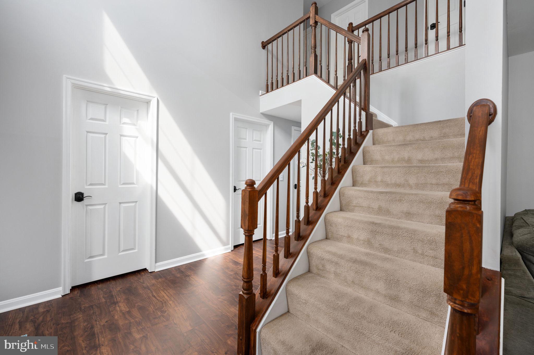 2 Newport Ct