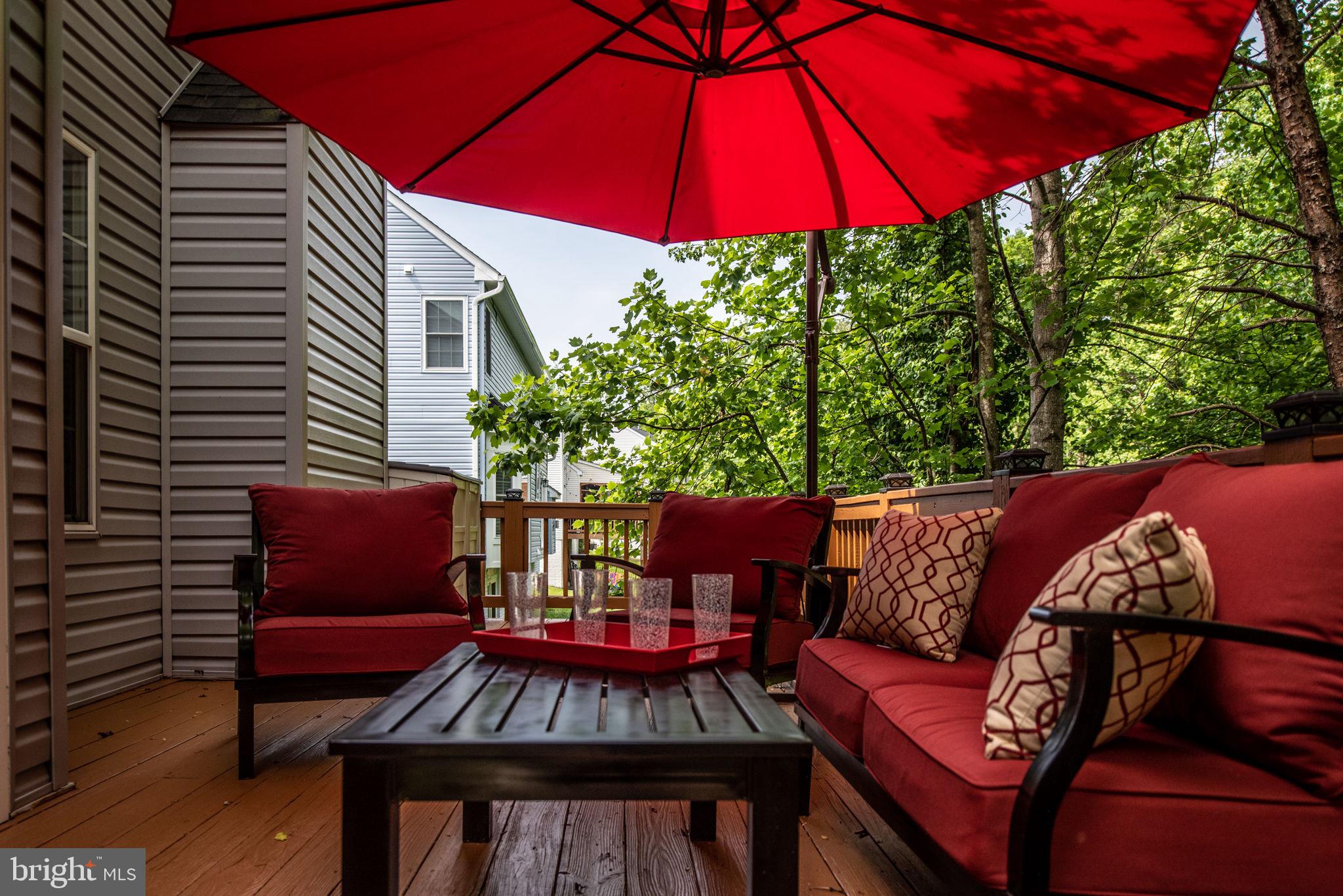 2 Newport Ct