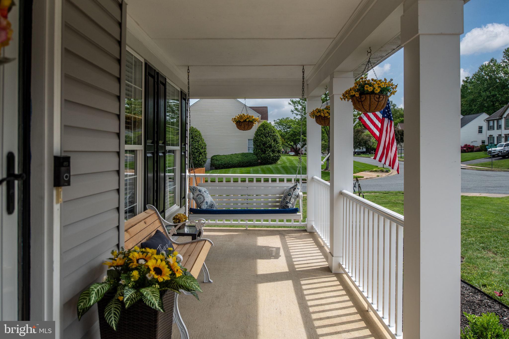 2 Newport Ct