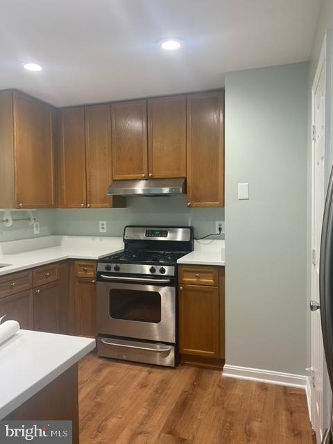 406 Falkirk Ct