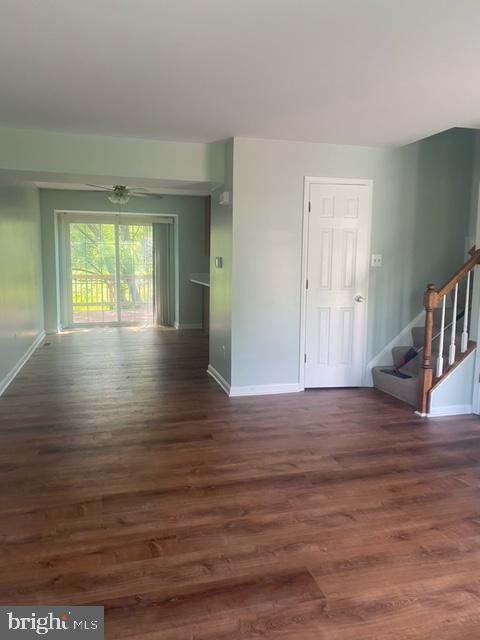 406 Falkirk Ct
