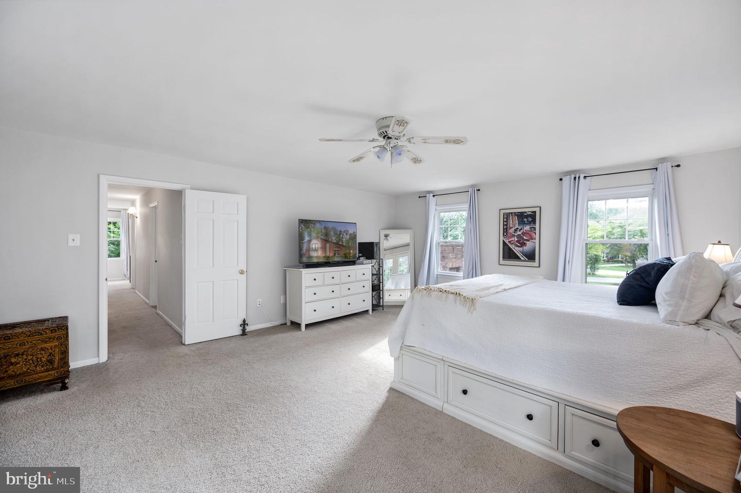 1035 Aquia Dr