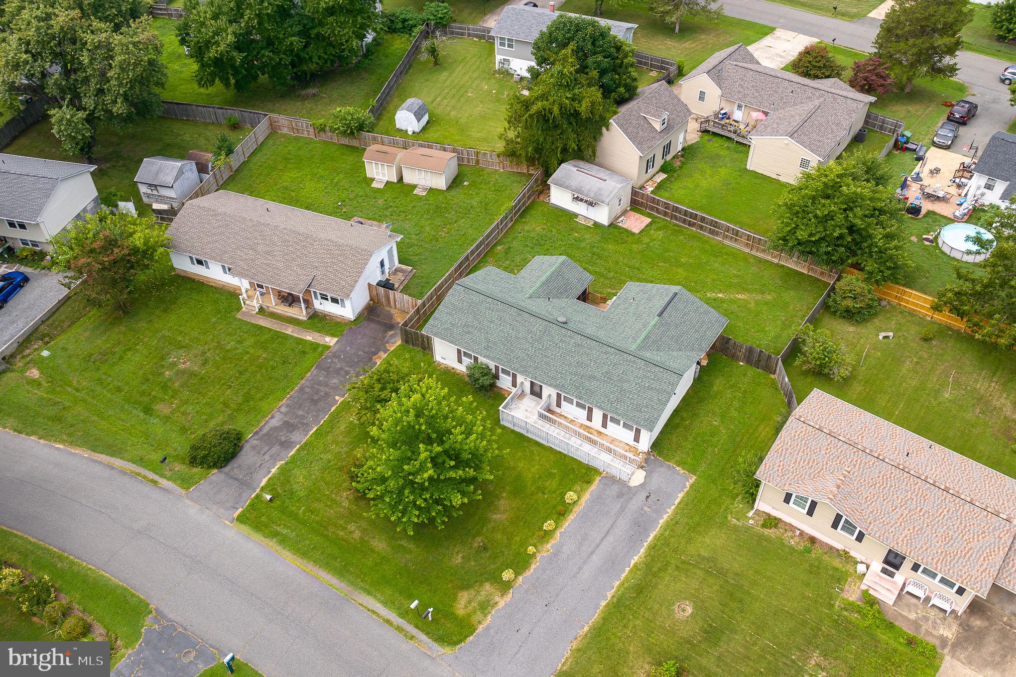 210 Oak Grove Ln