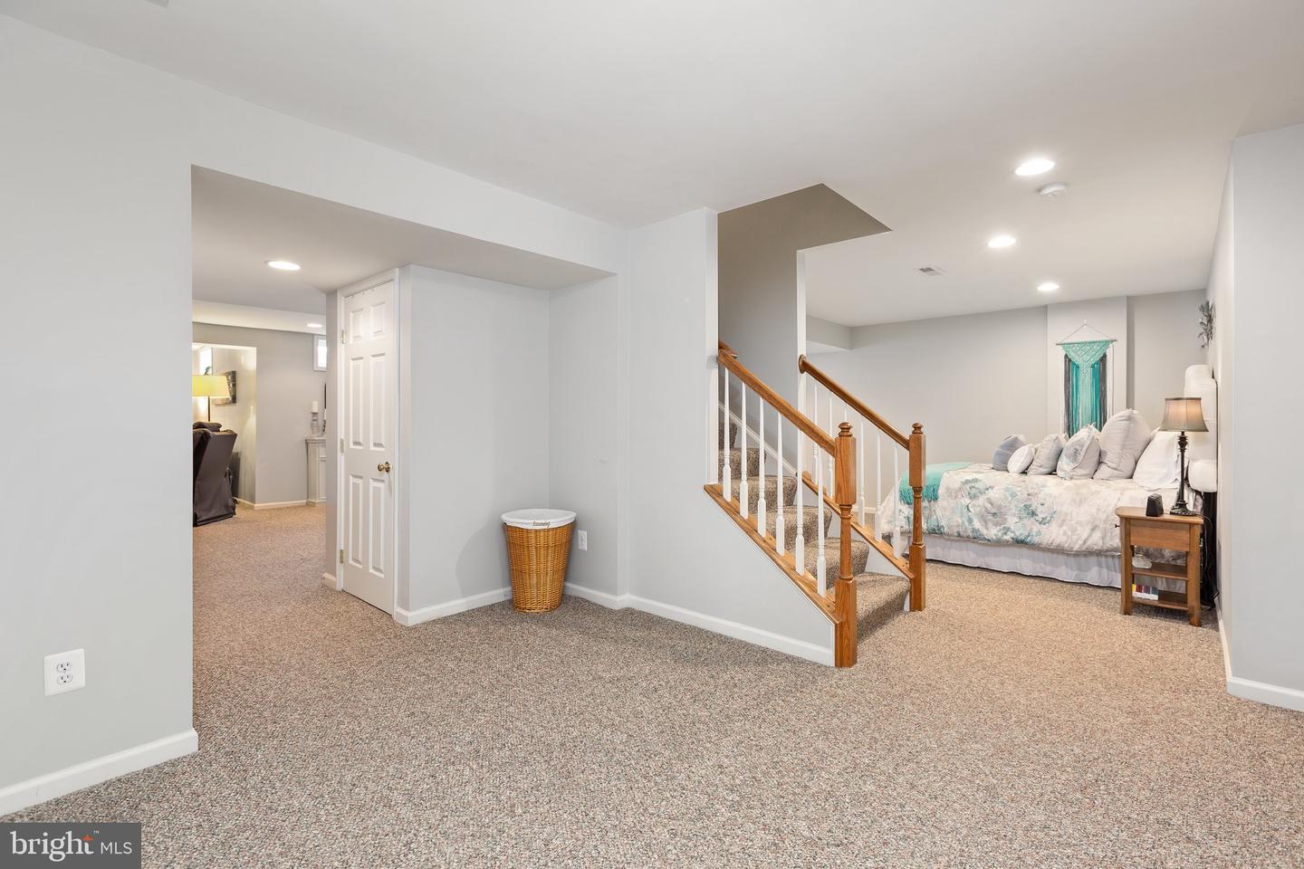 26 Bruce St