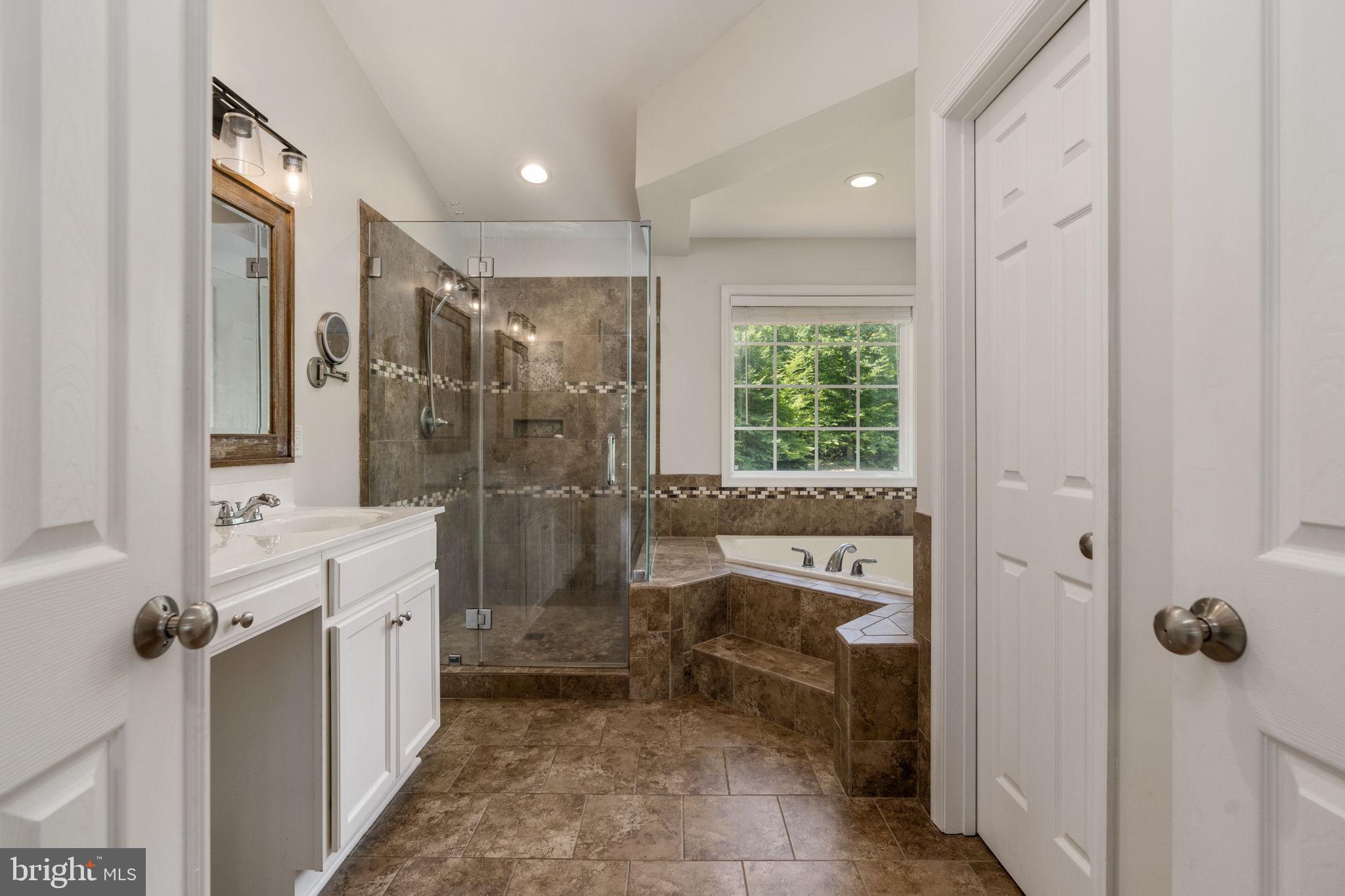 3545 Grouse Pointe Dr