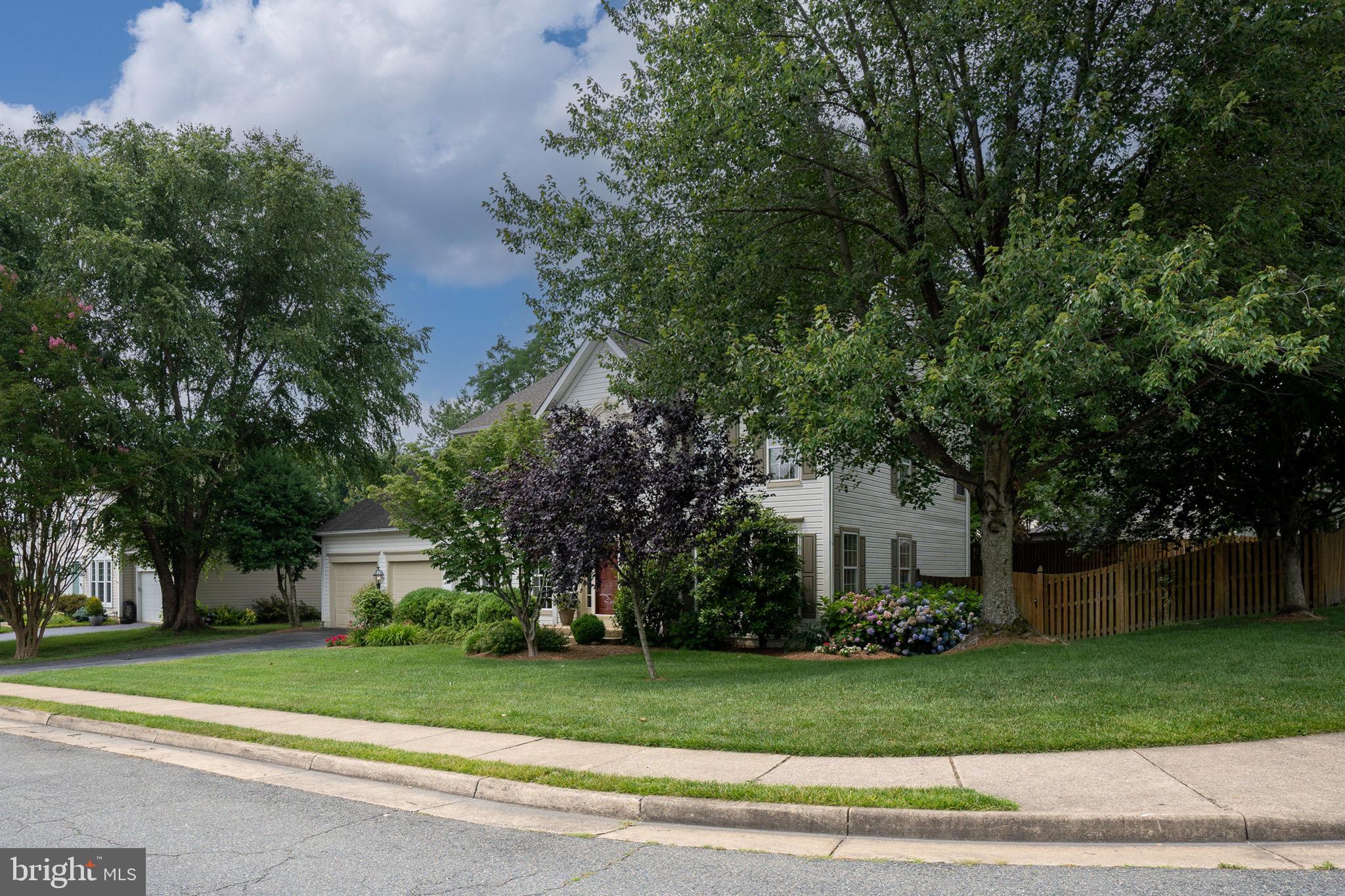 73 Brittany Ln