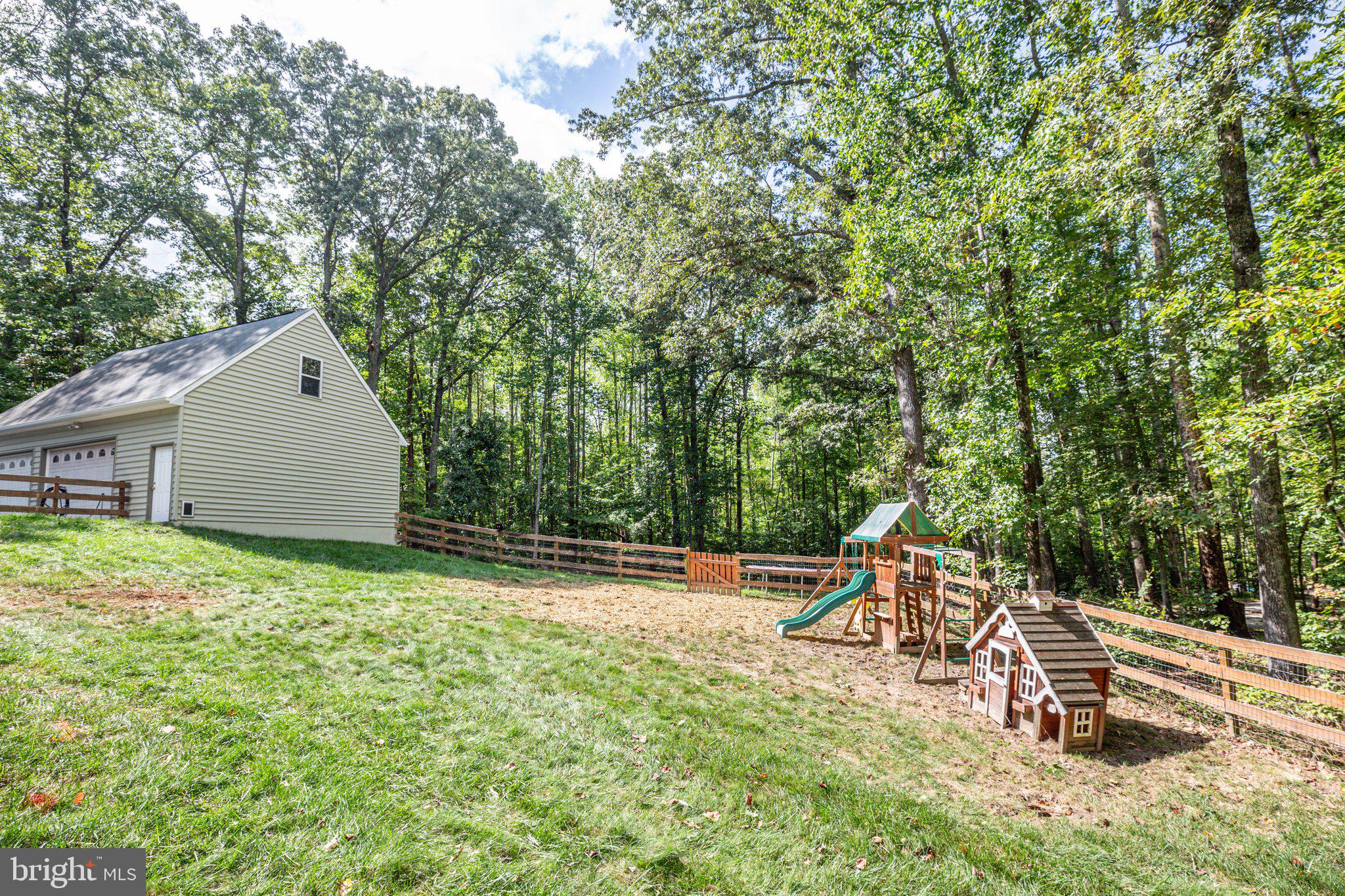 67 Hulls Chapel Rd