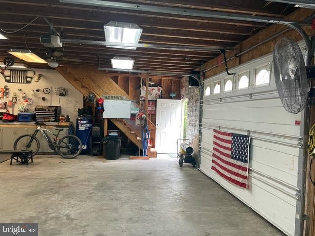 67 Hulls Chapel Rd