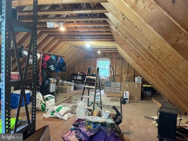 67 Hulls Chapel Rd