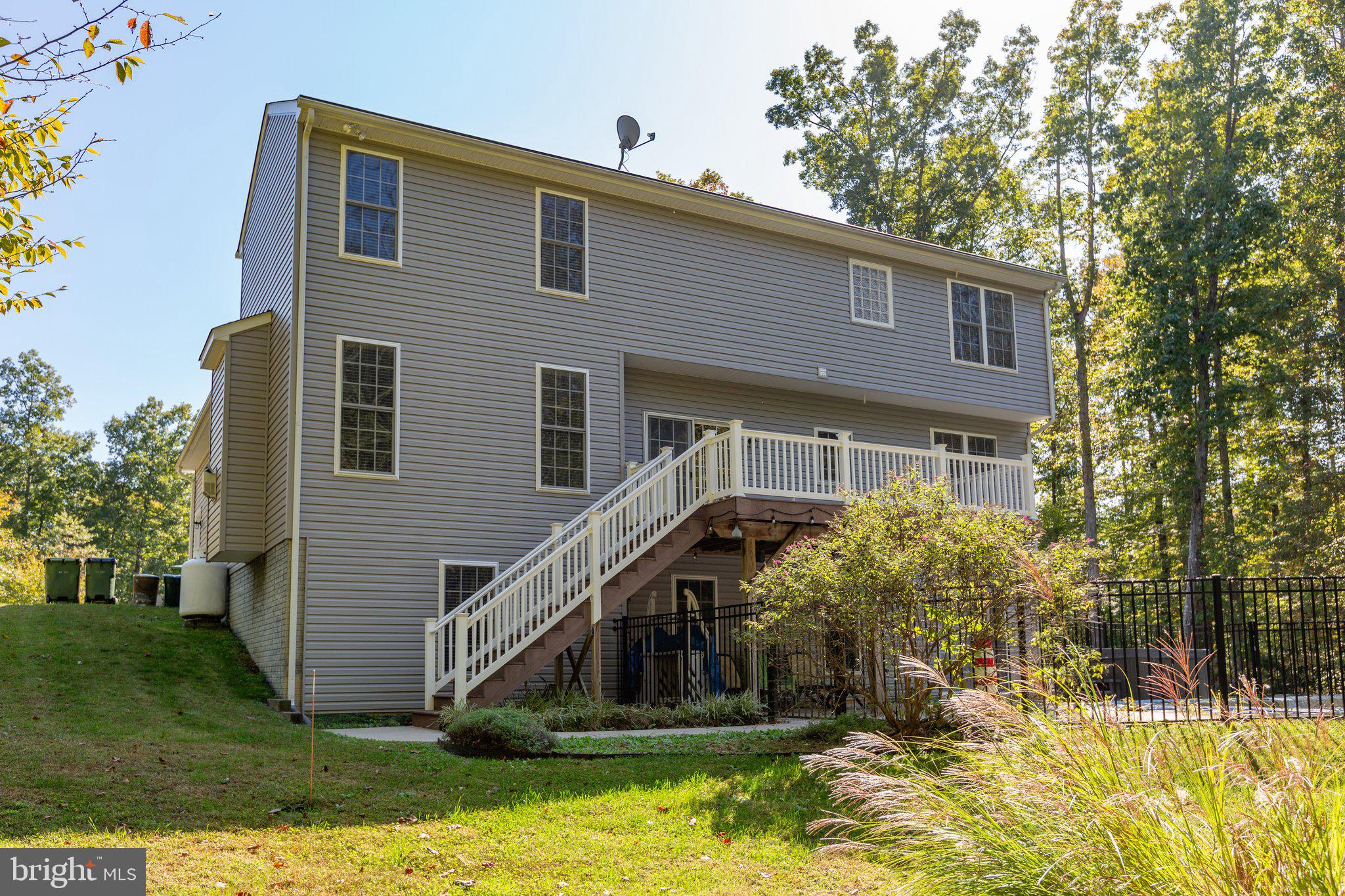 50 Goodwin St