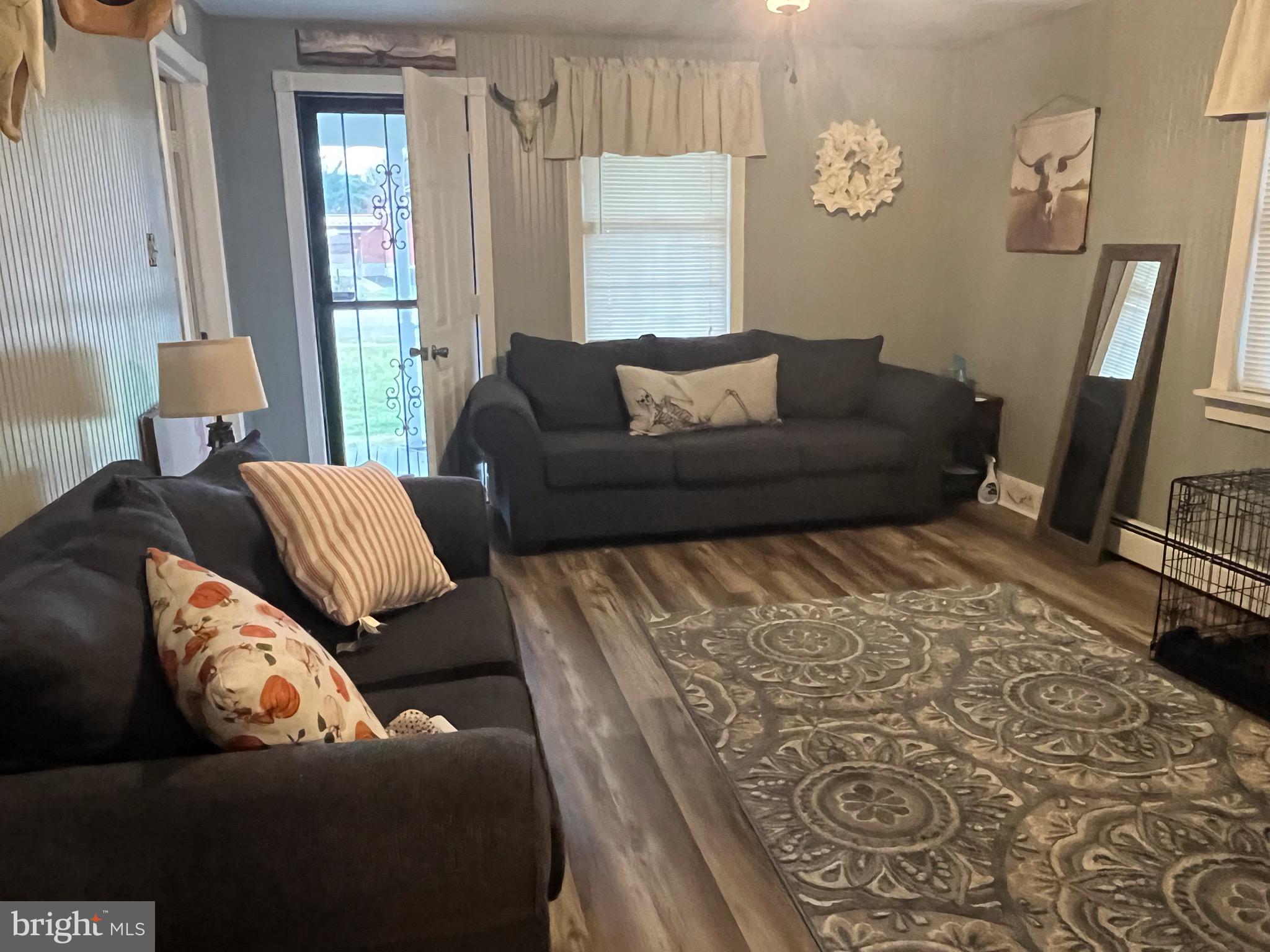 65 Chatham Heights Rd