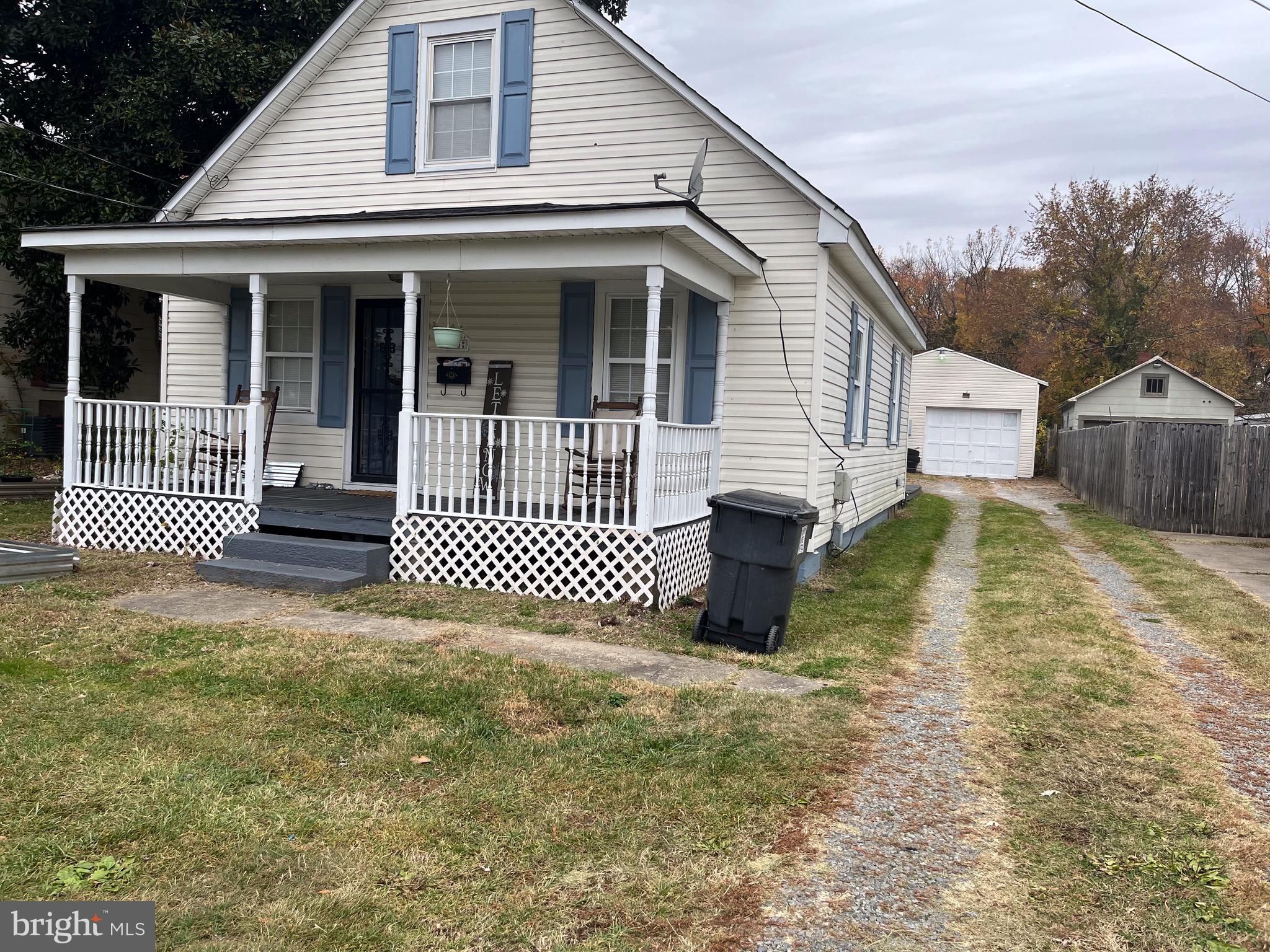 65 Chatham Heights Rd