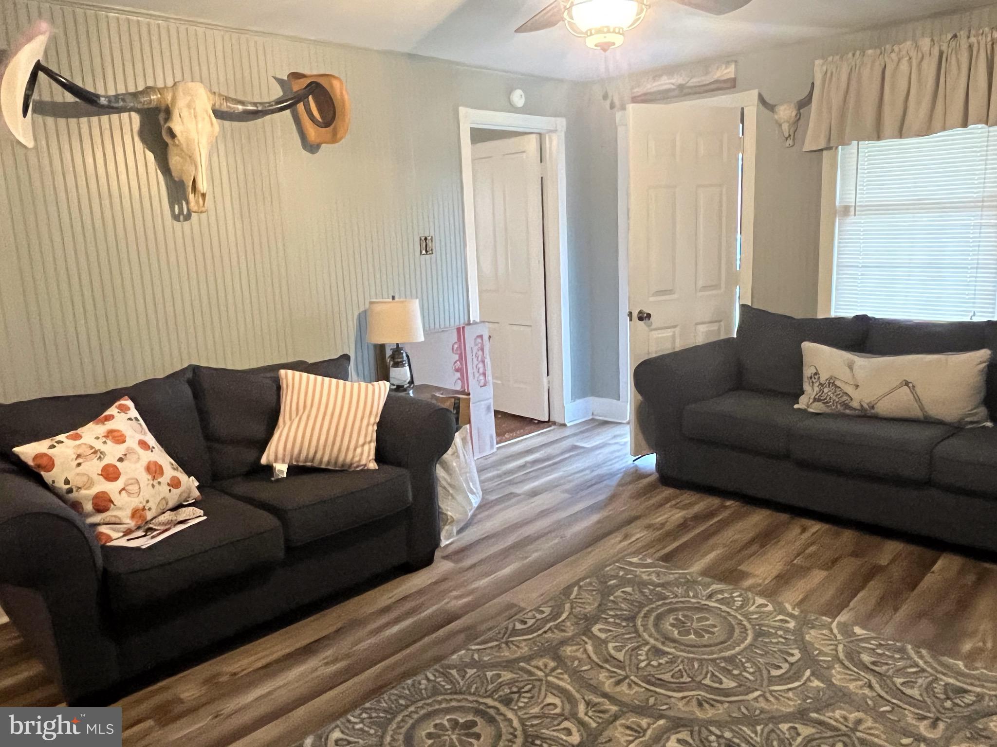 65 Chatham Heights Rd