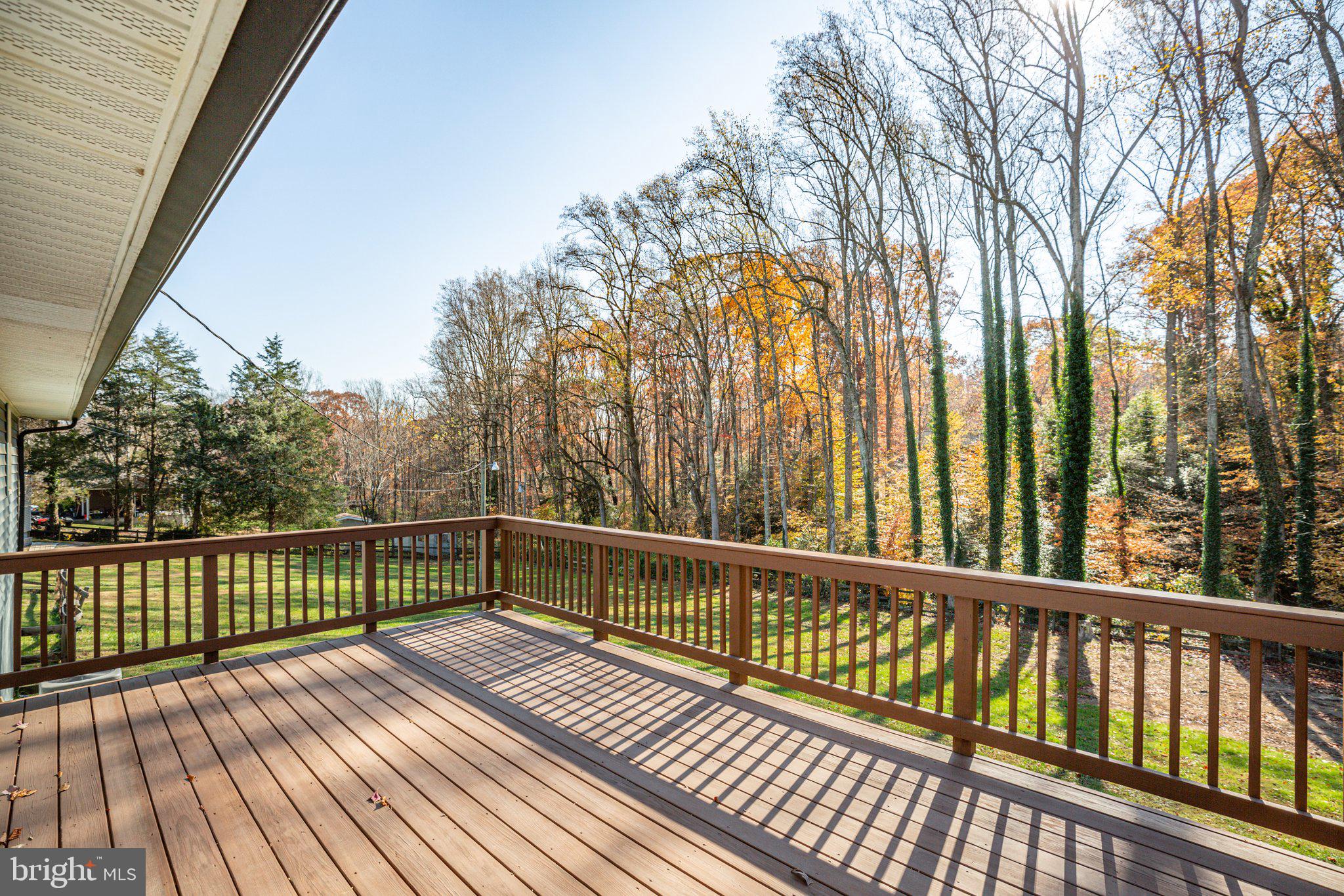 18 Hidden Lake Dr