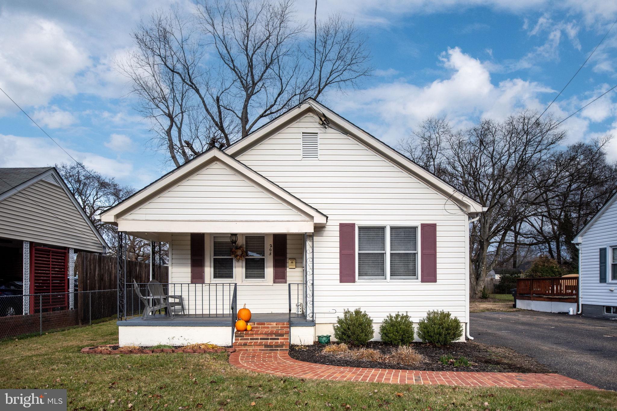 205 E CHATHAM STREET