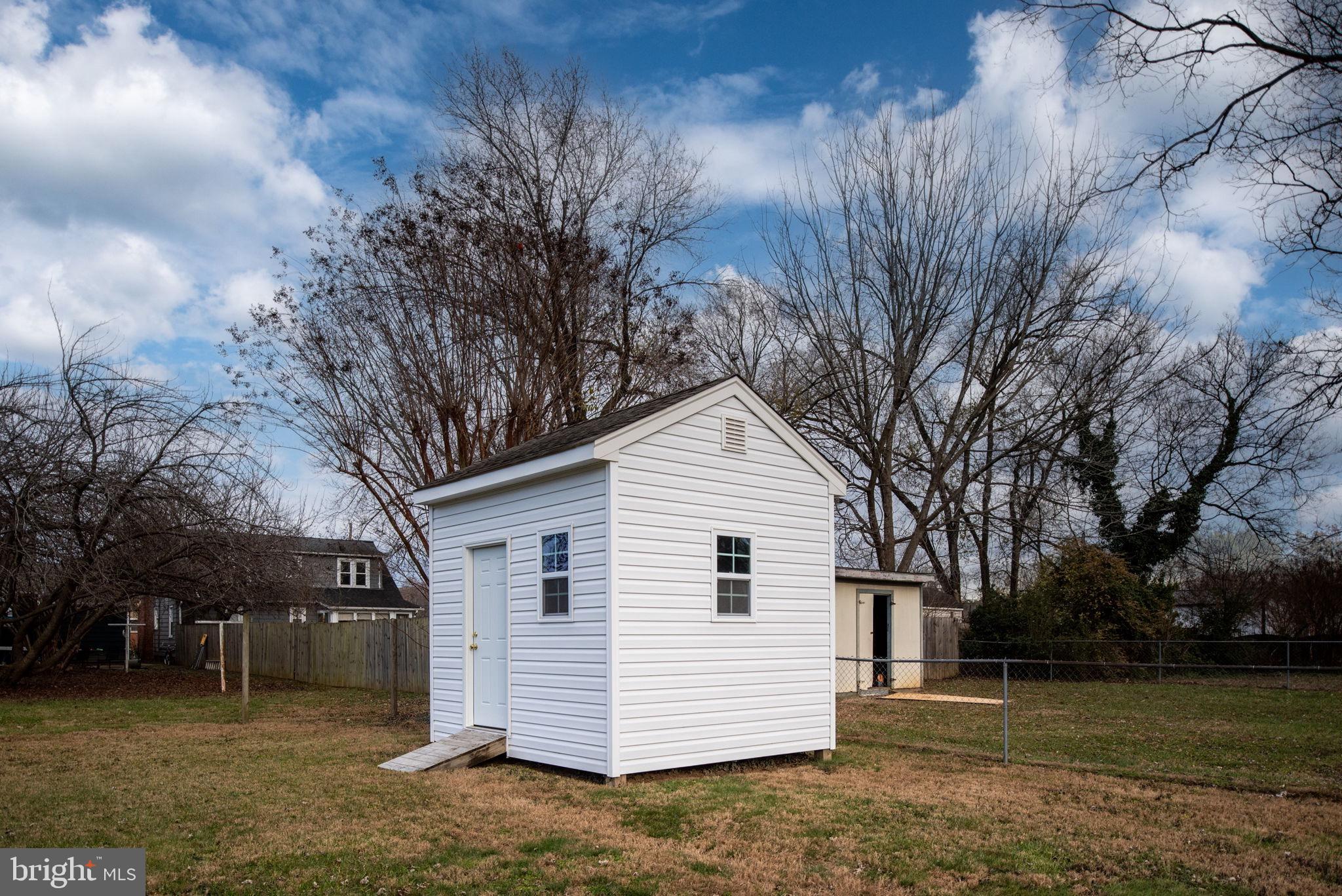 205 E CHATHAM STREET