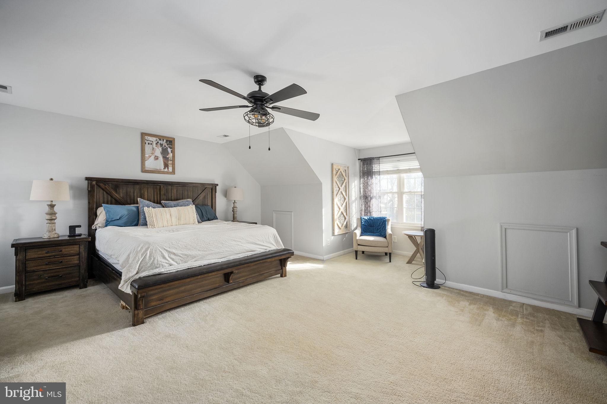 24 Sharpsburg Ln