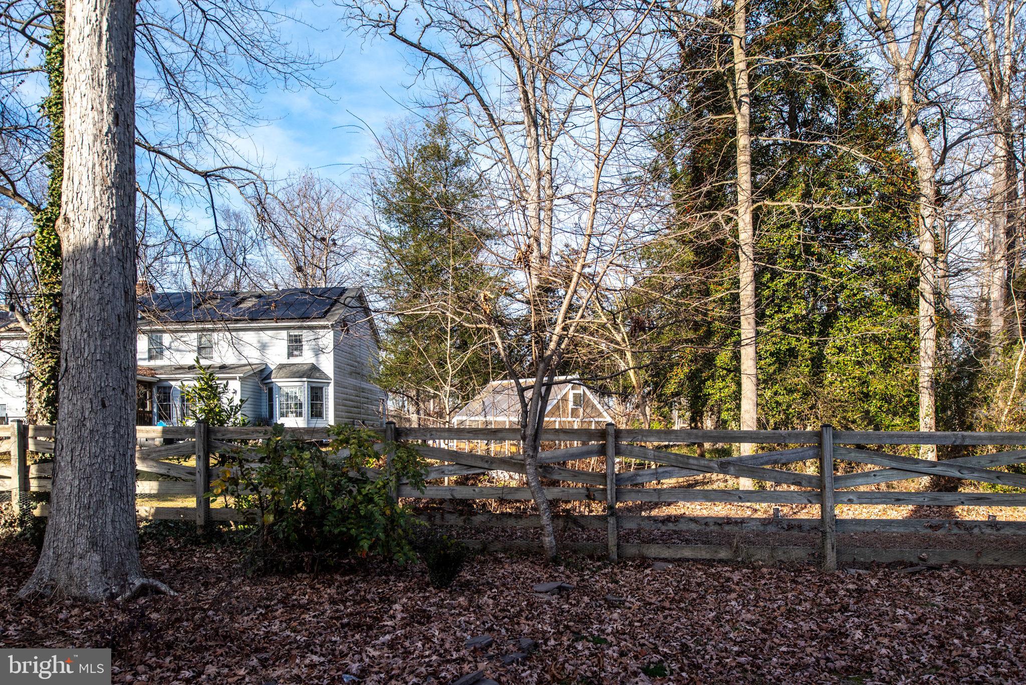 24 Sharpsburg Ln
