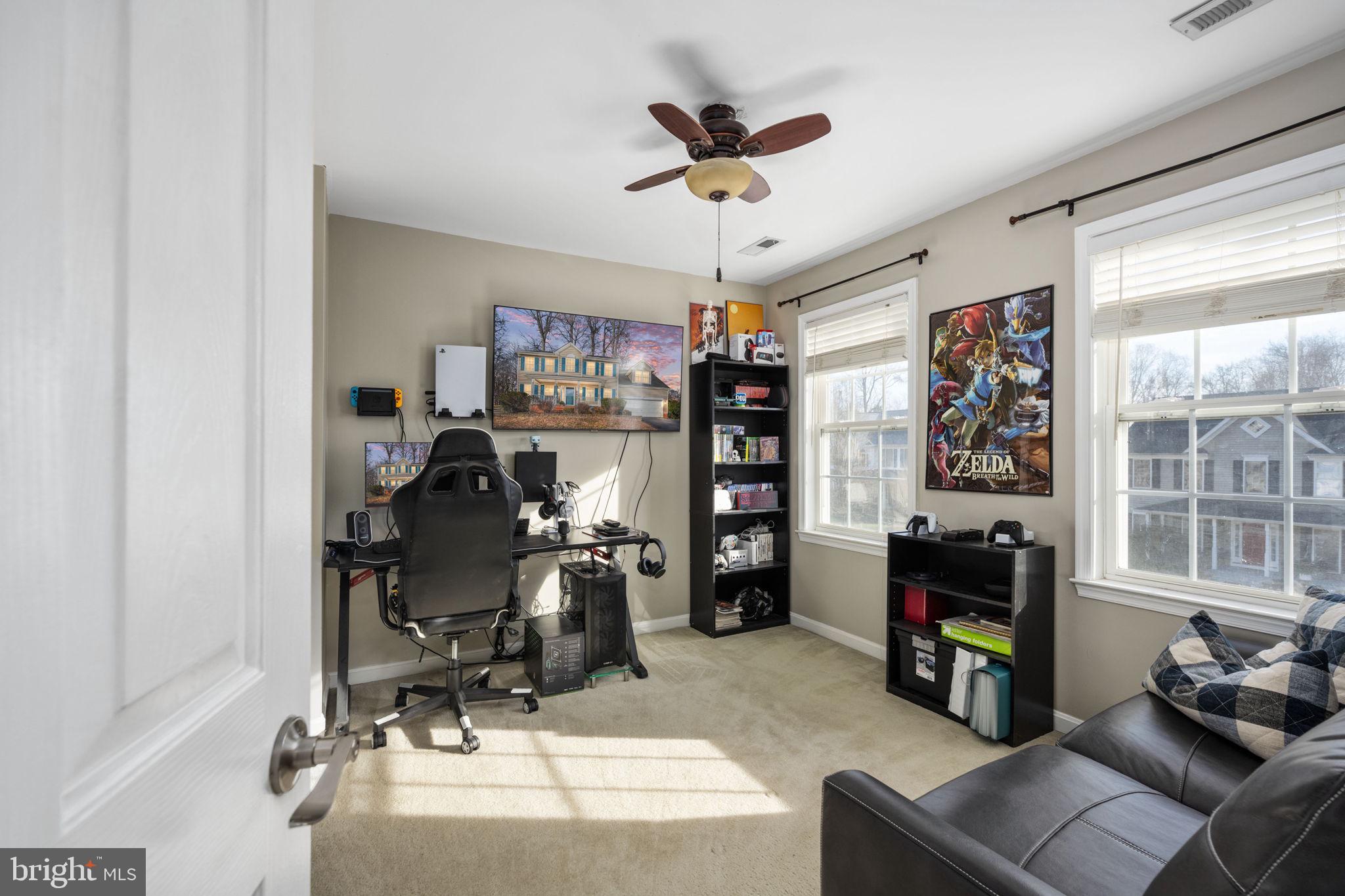 24 Sharpsburg Ln