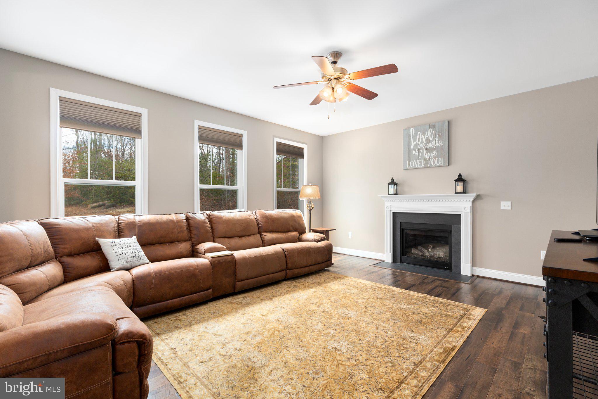 22 Hartwood Valley Ct