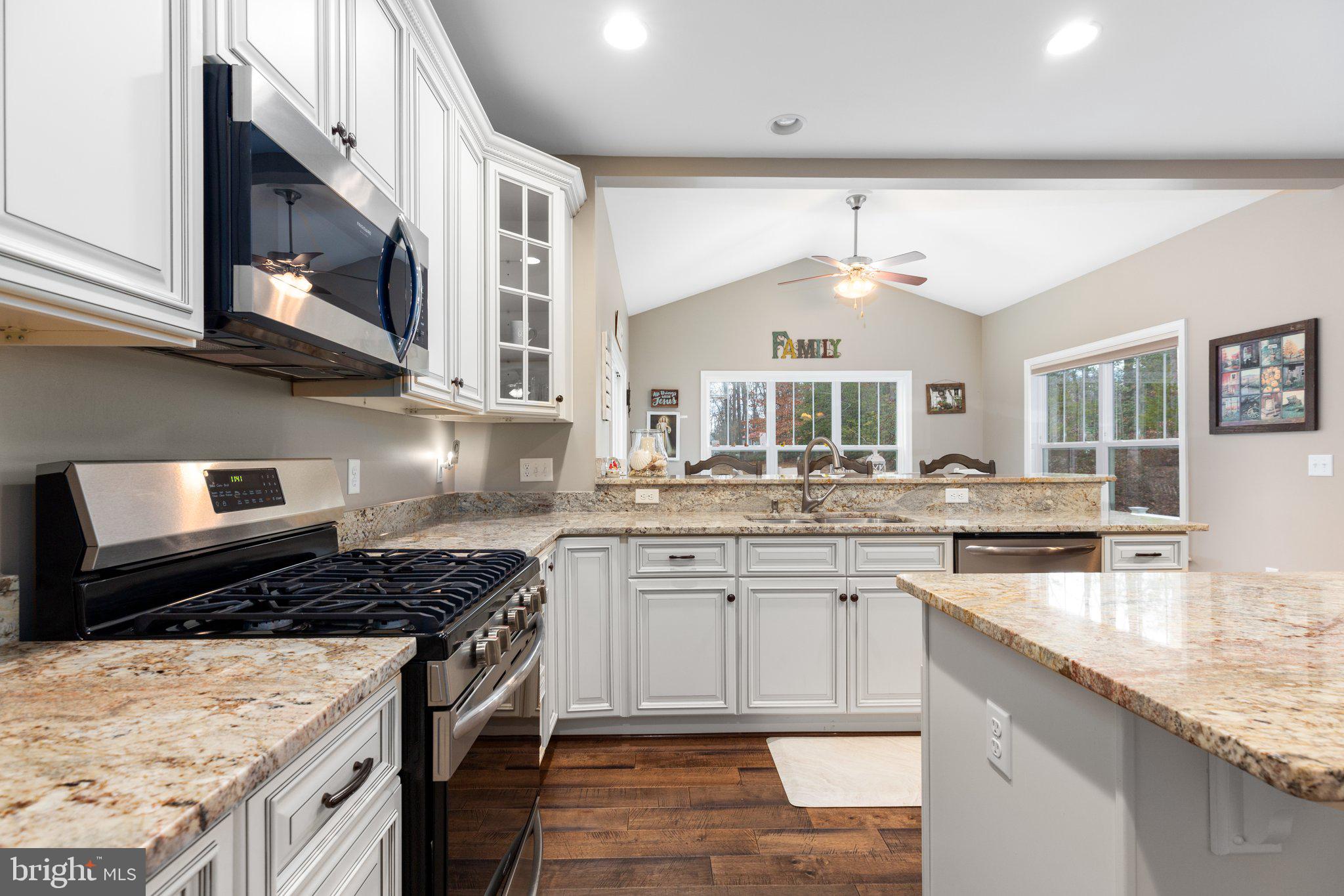 22 Hartwood Valley Ct