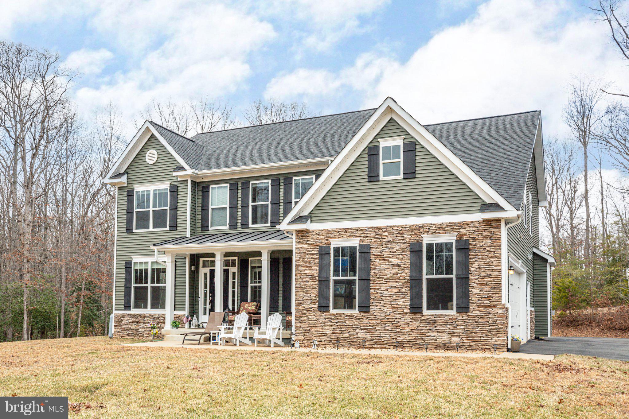 22 Hartwood Valley Ct