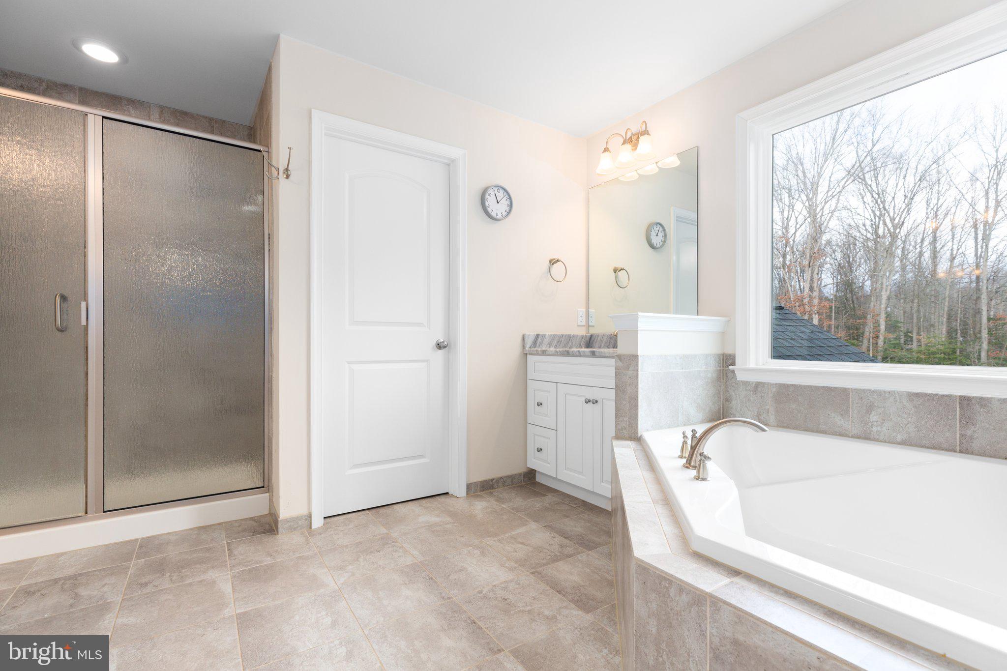 22 Hartwood Valley Ct