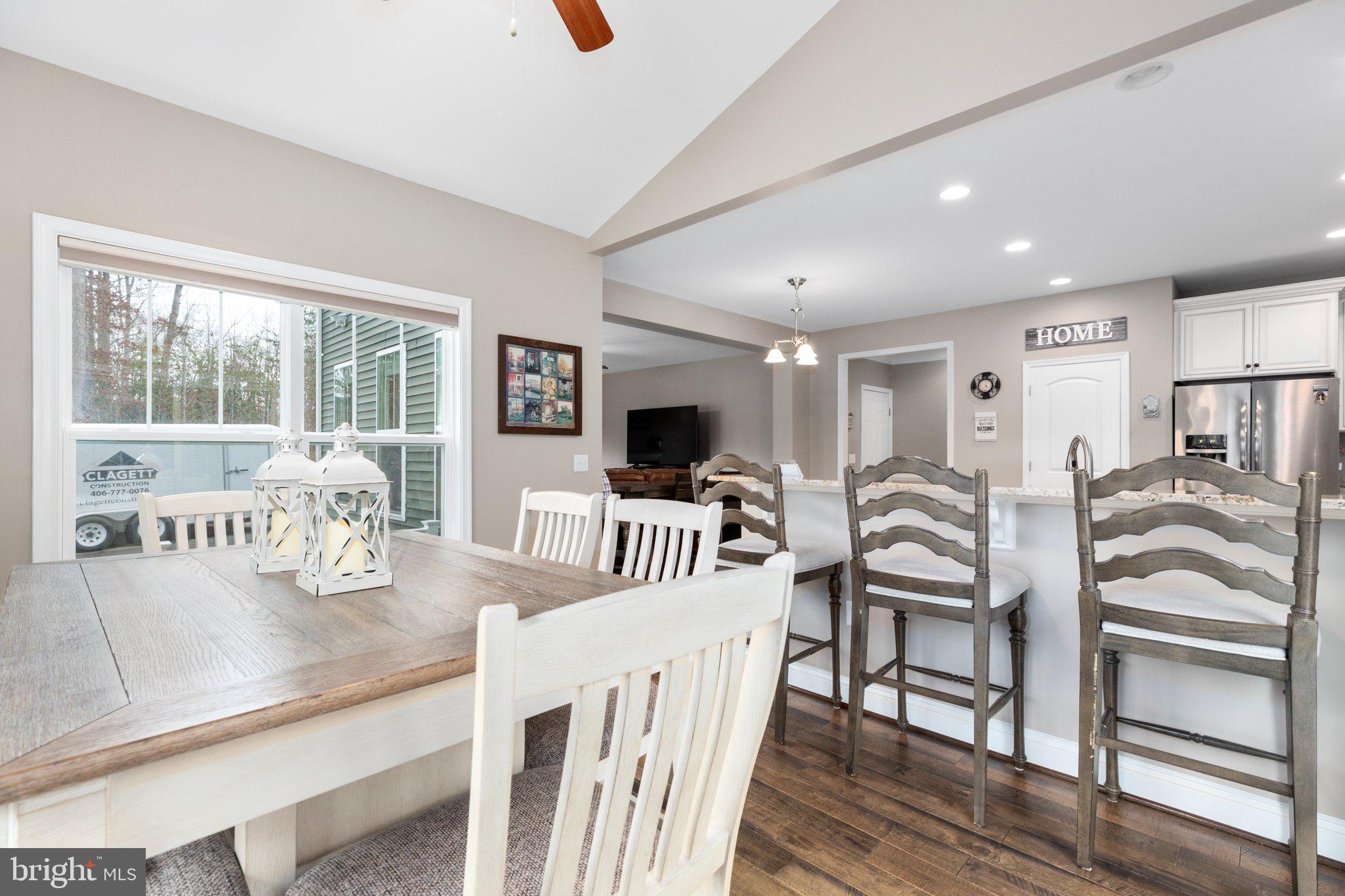 22 Hartwood Valley Ct