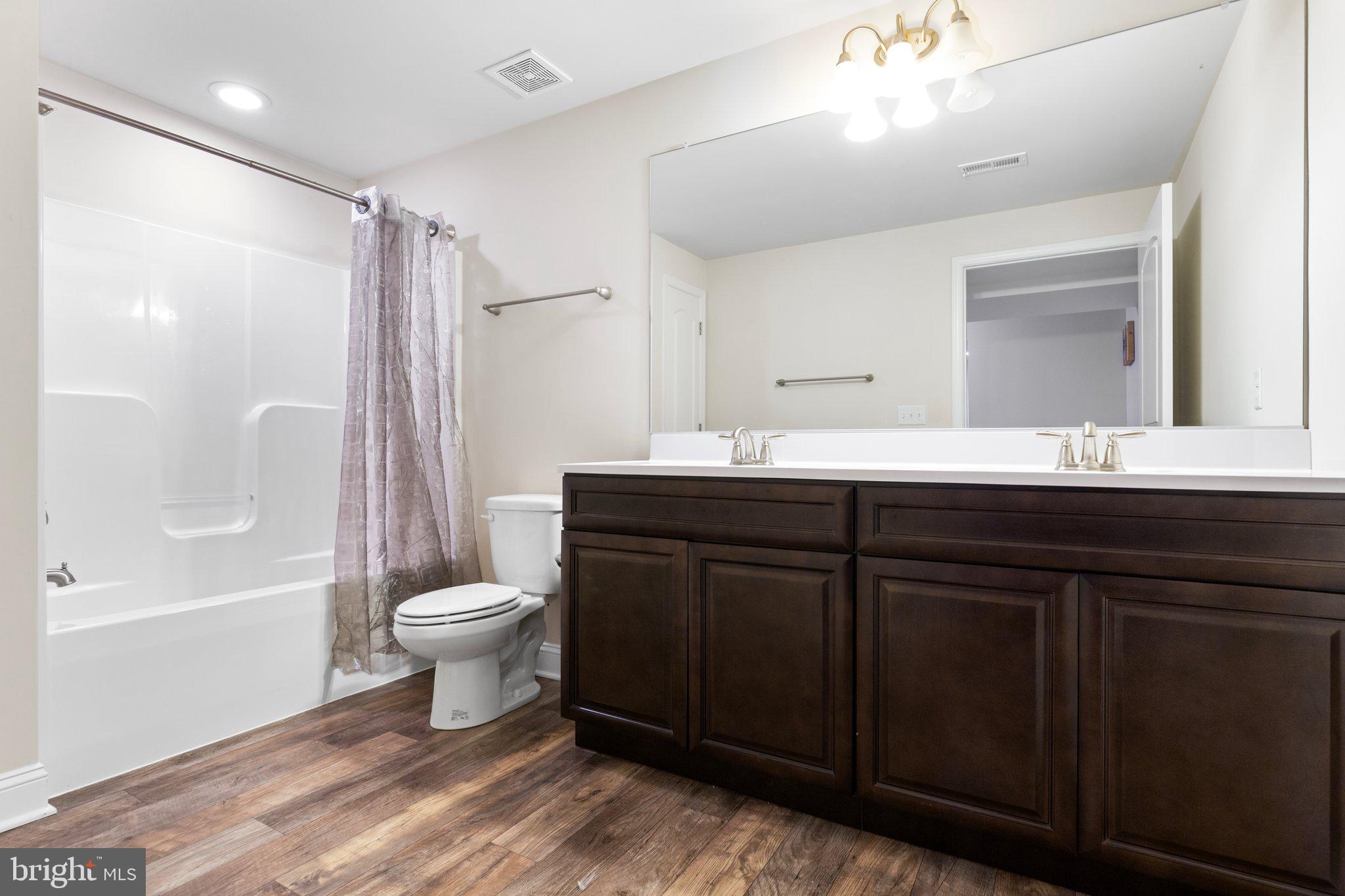 22 Hartwood Valley Ct
