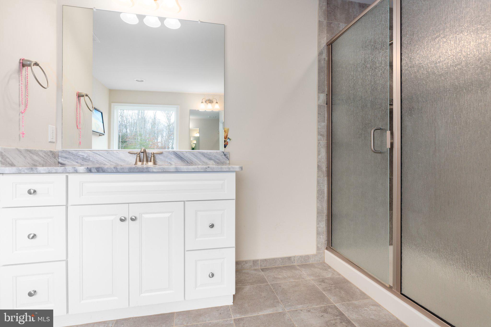22 Hartwood Valley Ct