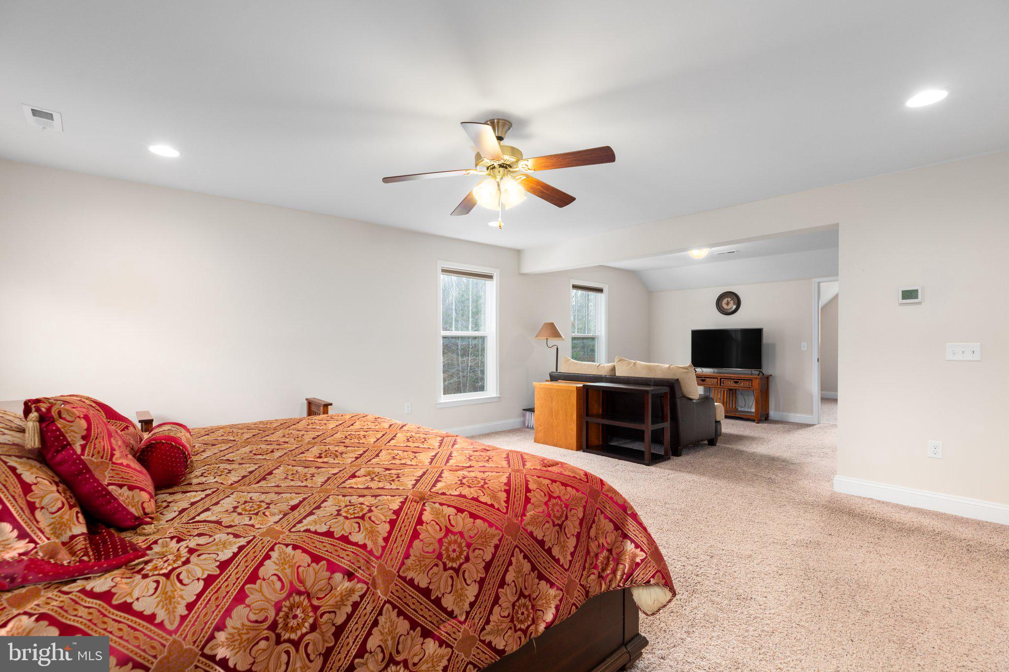 22 Hartwood Valley Ct