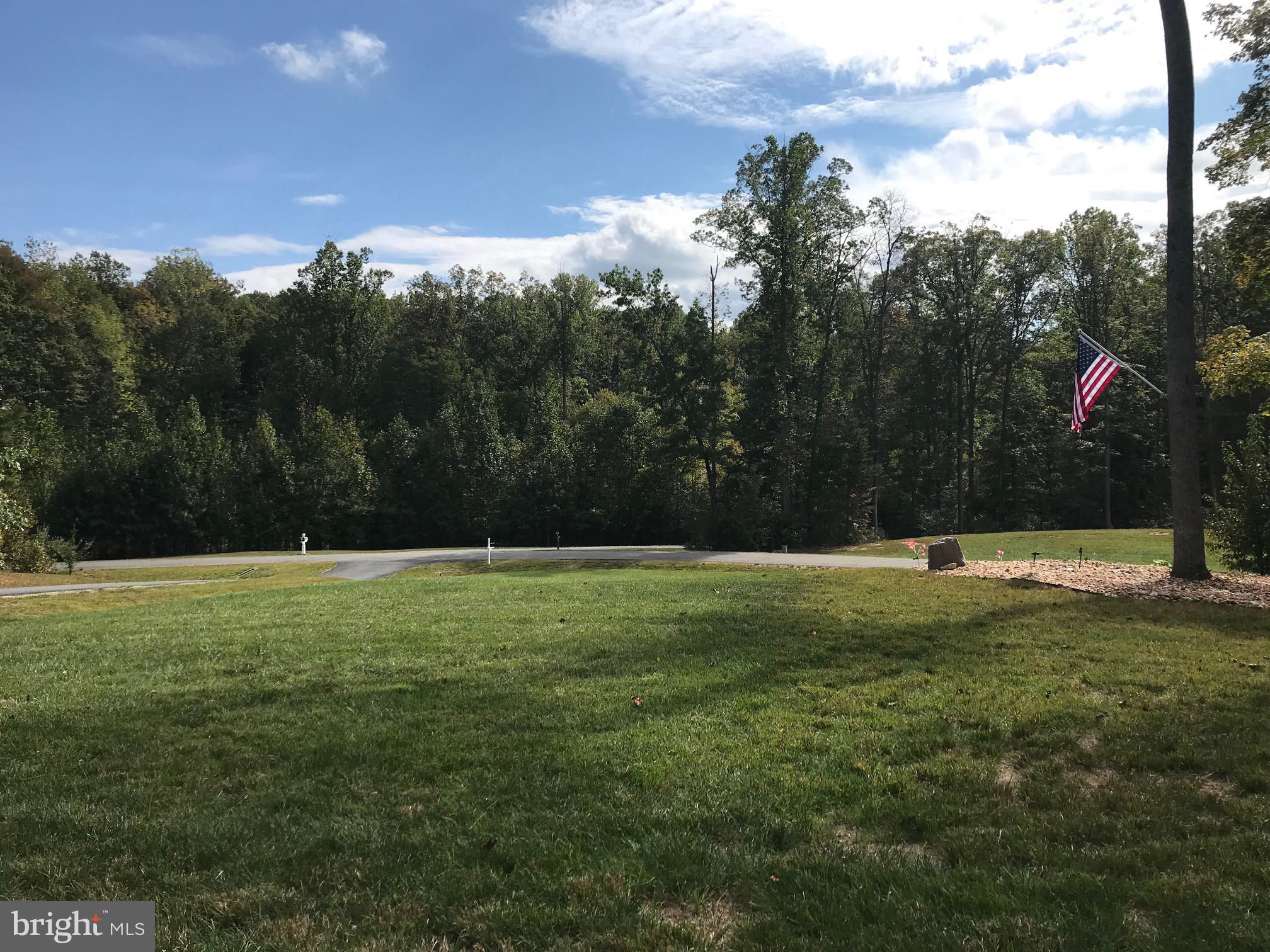 22 Hartwood Valley Ct