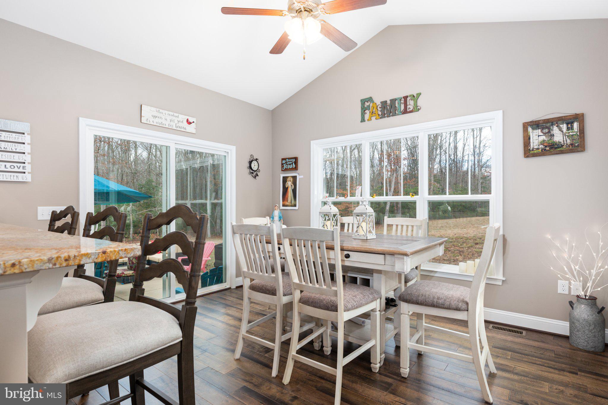 22 Hartwood Valley Ct